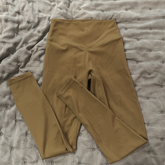 Balance Athletica / Vitality The Cloud Pant - Picture 3 of 4